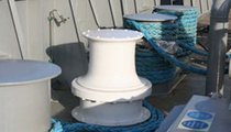 hydraulic capstan