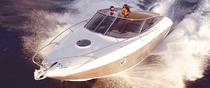 twin berth cabin-cruiser