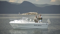 sport-fishing day-cruiser