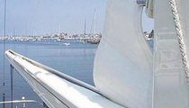 sailboat boom