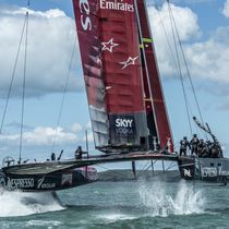 Multihull mast / carbon