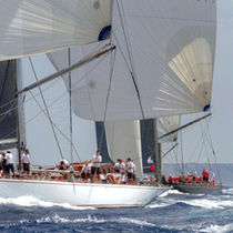 Sailboat spinnaker pole / carbon