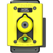 Automatic battery switch