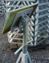 boat stand (galvanized)  Conolift