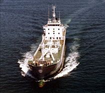 cargo ship : cement ship (shipyard) 3485 DWT / FORMENTOR Factorias Juliana, S.A.U.