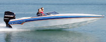 classic boat : outboard runabout PULSARE 2100 Checkmate
