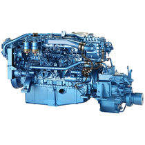 commercial marine engine : in-board diesel engine 500 - 750 hp (common-rail, turbocharged) UM6WG1WM-AB (377 KW @ 1800 RPM) Isuzu motors