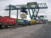 container stacking crane (rail mounted)  Liebherr-International Deutschland