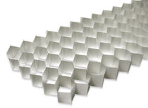 core material : honeycomb (aluminium)   Cel Components s.r.l. 