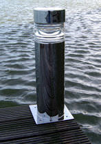 dock lighting pedestal  G&ouml;teborgs Vattensk&agrave;rningsteknik 