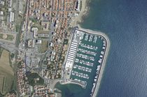 electronic nautical chart (3D) PLATINUM+ Navionics