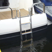 foldaway boat ladder  Mar Quipt