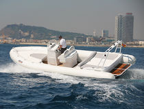 inflatable boat : equipped rigid inflatable tender (in-board, center console) CORMORAN 730 Duarry