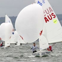 ISAF class sailing dinghy : 420  Nautivela