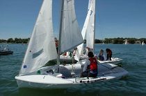 ISAF class sailing dinghy : 420 CLUB Performance sailcraft 2000