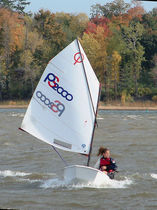 ISAF class sailing dinghy : OPTIMIST XTREME Performance sailcraft 2000