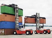 loaded container handler (with top-lift spreader) 37T SVETRUCK