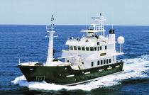 luxury yacht : motor-yacht (aluminium, explorer) WHALE SONG Trinity Yachts