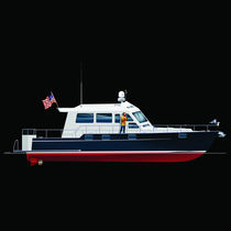 luxury yacht : trawler motor-yacht IP535 Island Pilot