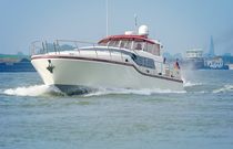 motor-boat : flybridge express-cruiser K 46 Klingenburg, Abteilung Yachtbau