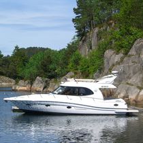 motor-boat : flybridge express-cruiser (3 cabins) SEADAN 400 PRO FLY Al Dhaen Craft