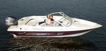 motor-boat : outboard bow-rider runabout 170 SE O/B Grew