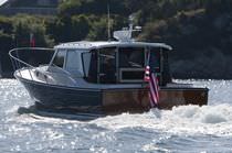 motor-boat : express-cruiser (downeast) CW HOOD 43 C.W. Hood Yachts