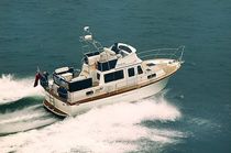motor-boat : flybridge trawler 320 Corvette Marine