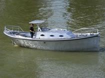 motor-boat : in-board cabin-cruiser (aluminium) COMFORT 900 RETRO BAS Aluminium Boote