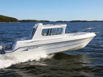 motor-boat : outboard cabin-cruiser (with enclosed cockpit) 660 www.seastar.fi