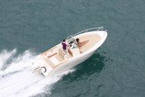 motor-boat : outboard center console boat CAP 21 OPEN Capelli