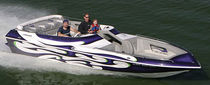 offshore power-boat : in-board bow-rider runabout 25 ECSTASY Commander