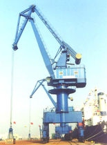 port crane: level luffing crane MQ25T-33M Nanjing Port Machinery