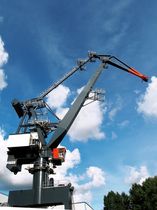port crane: level luffing crane  KENZ-FIGEE