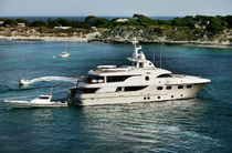 power catamaran : luxury super-yacht (aluminium) Anya Evolution Yachts