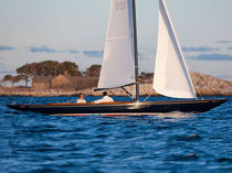 sailboat : classic day-sailer CW HOOD 32 C.W. Hood Yachts