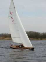 sailboat : classic day-sailer FOCUS 800 EXECUTION Focus Sails & Sailing