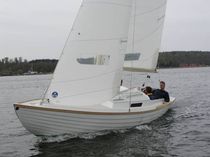 sailboat : classic day-sailer (with cabin) NEW FUNCTION Diva Royal