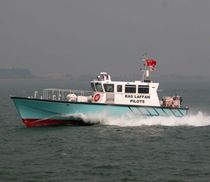 service boat : pilot-boat 16.3M  Cheoy Lee