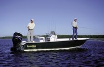 sport-fishing boat : bay boat (center console) 1910 Action Craft