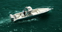 sport-fishing boat : outboard center console boat (triple engine, sundeck, T-Top) SEADAN 360XF Al Dhaen Craft