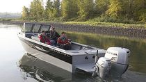sport-fishing boat : outboard runabout (aluminium) PHANTOM 162 American Angler