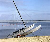 sport multihull trailer CA AR&Eacute;A