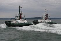 tugboat M/V AMERICA & M/V PACIFIC STAR - BOLLARD PULL: 80T Martinac