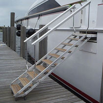 yacht boarding ladder BOX Mar Quipt