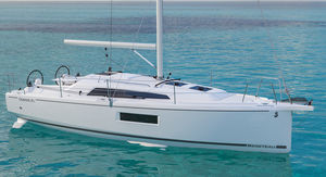 monohull / cruising / open transom / 2-cabin