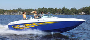 inboard runabout / bow-rider / wakeboard / sundeck