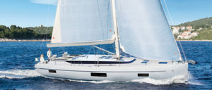 cruising sailing yacht / open transom / deck saloon / 6-cabin