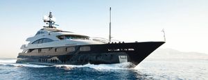 cruising mega-yacht / raised pilothouse / aluminum / semi-displacement hull