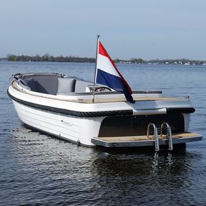 inboard small boat / open / center console